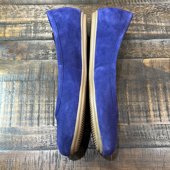 Blue flats, Naturalizer Brittany Suede Ballet Flat shoes, like new - Picture 3 of 7